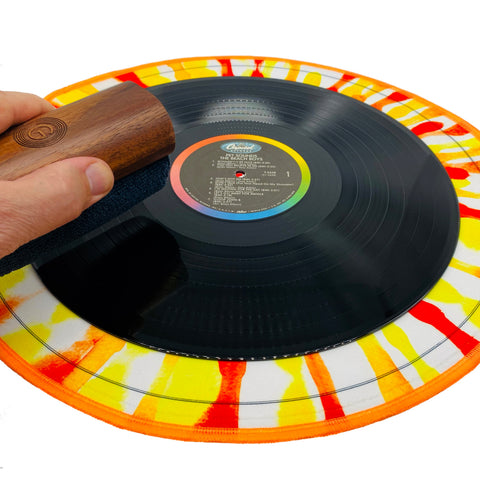 'Splash' Record Cleaning Mat - 16" Diameter - Two Ply